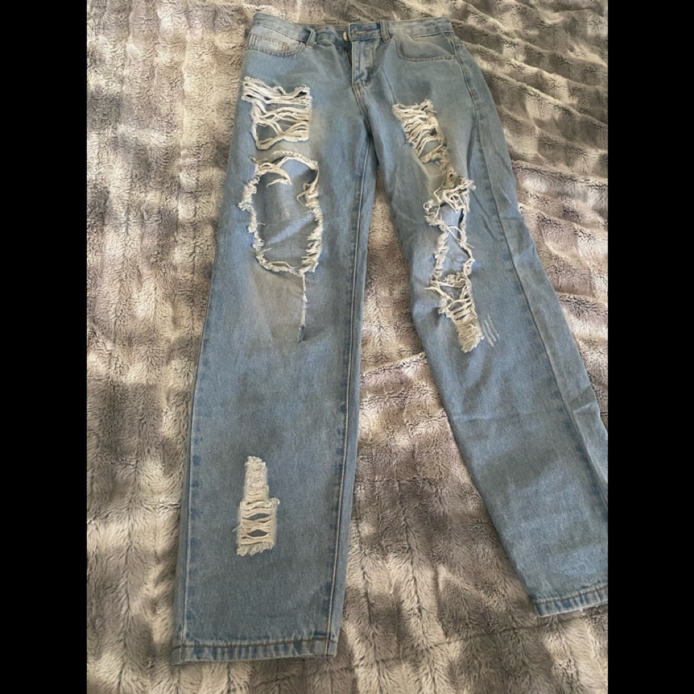 Ripped jeans